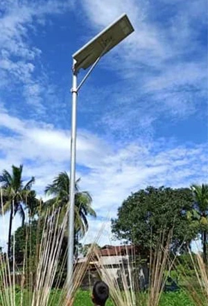 16 Feet Pole 30w LED Solar Street Light in Malaysia
