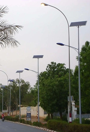 40w Plate 7m Pole Integrated Solar Street Light in Nigeria
